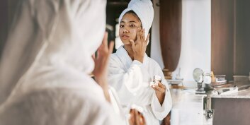Crème solaire visage ou corps : leurs différences