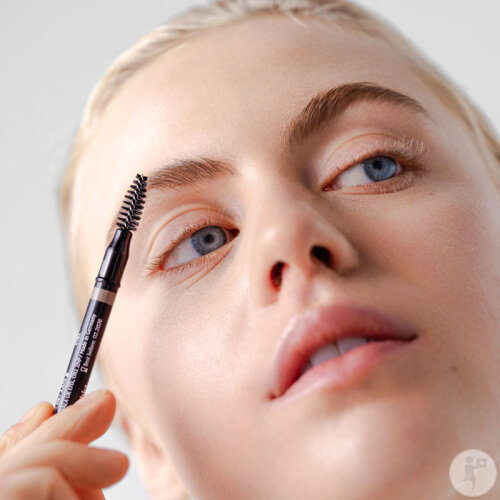 Dr. Hauschka Augenbrauenstift Farbe 01 Hellbraun 1,14g-4