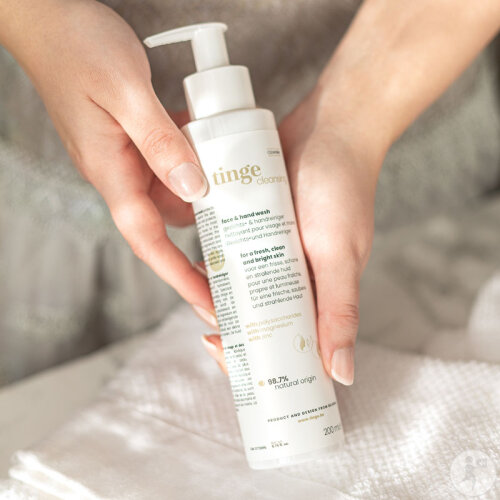 Tinge Sanfte Gesichts- Und Handreiniger Pumpflasche 200ml-2