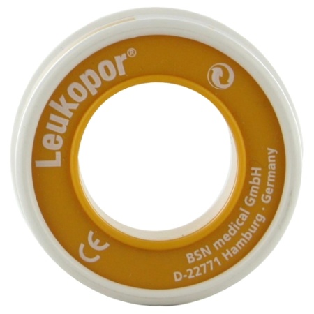 Leukopor Kleefpleister 1,25cm x 5m Stuk 1 (0247104)
